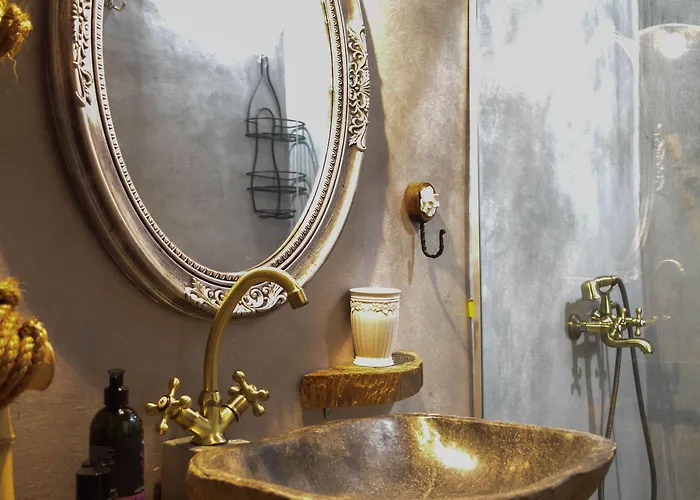 Yro Ханья (Крит)