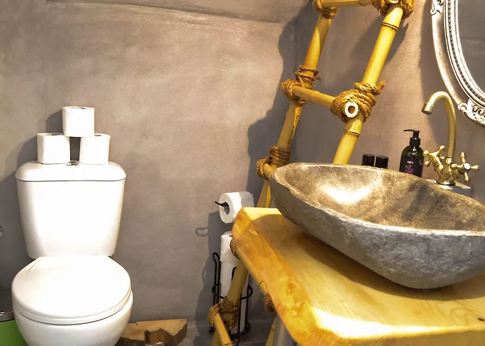 Yro * Ханья (Крит)