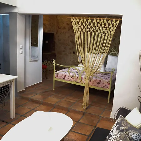 Apartment Yro
