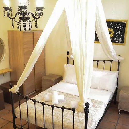Apartment Yro