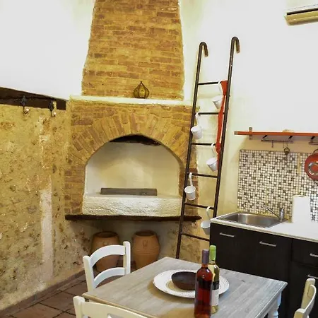Apartment Yro
